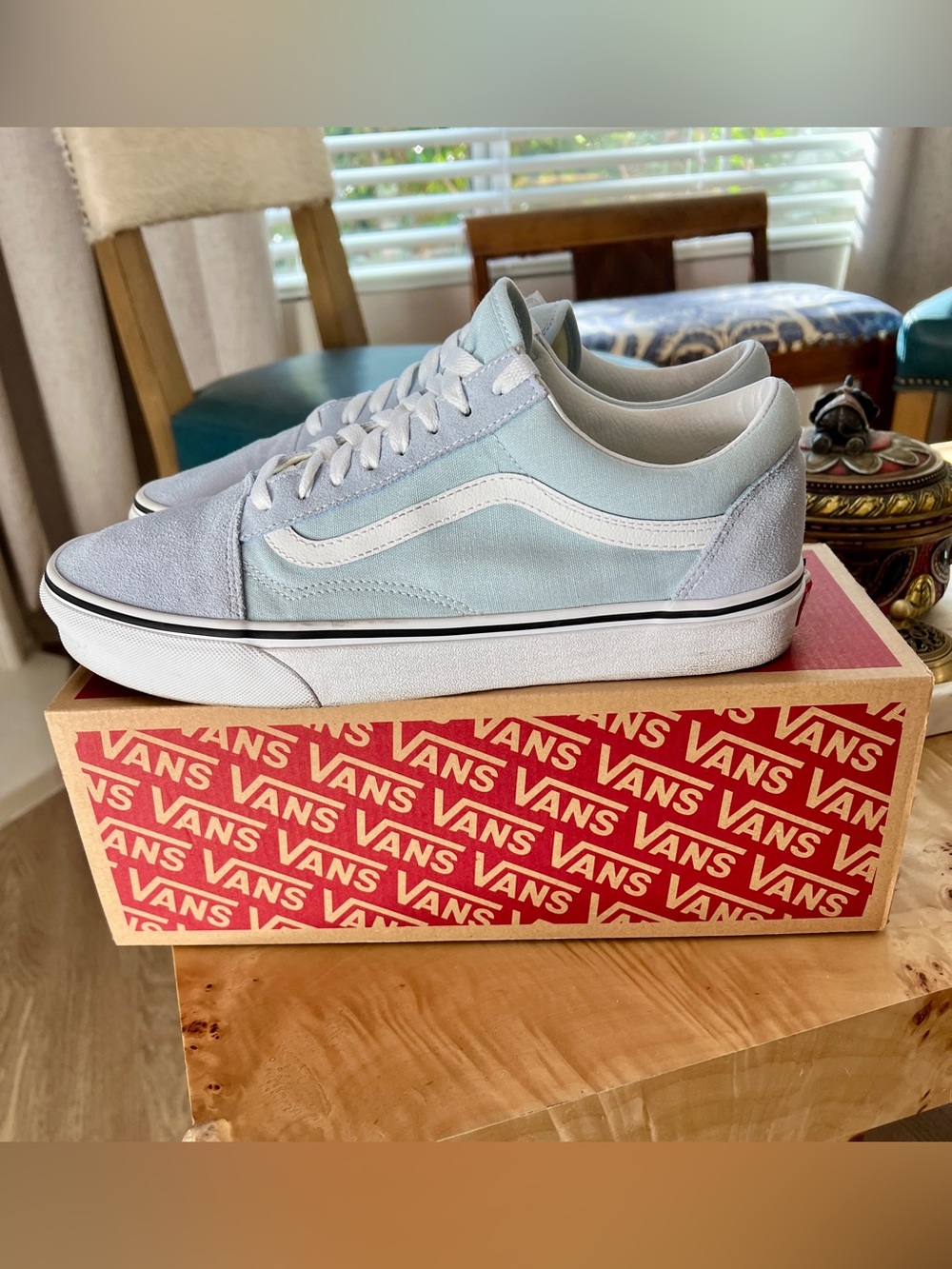 VANS Old Skool Sneakers - 11 - Baby Blue - EUC w/Box